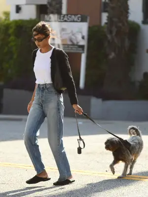 Abercrombie & Fitch High Rise Loose Short in black