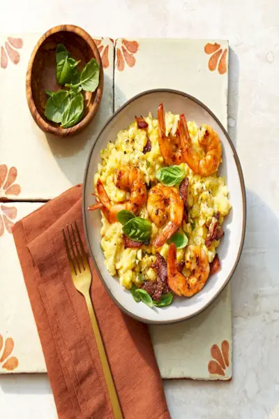 5 ingredient dinner - shrimp and corn grits
