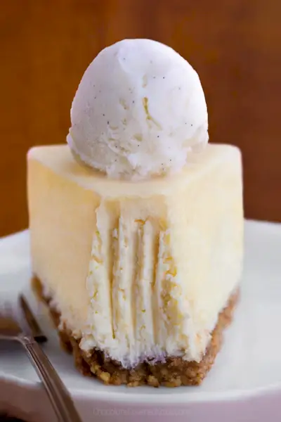 Alimentos, Plato, Postre helado, Cocina, Postre, Tarta de queso, Ingrediente, Crema, Vainilla, Productos horneados,