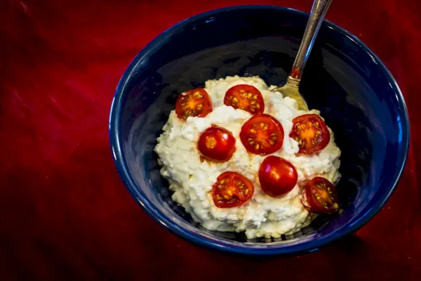 ricotta e pomodori