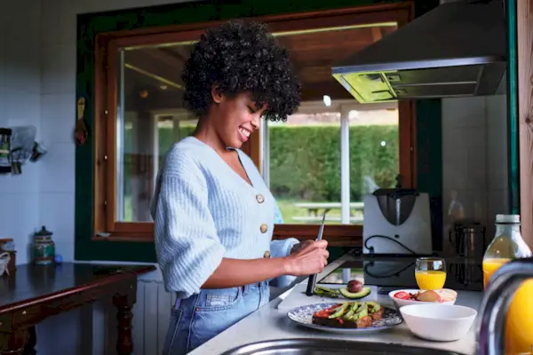 Gewichtsverlust in Ihren 30ern: 10 Tipps für effizientes und sicheres Abnehmen, laut Ärzten