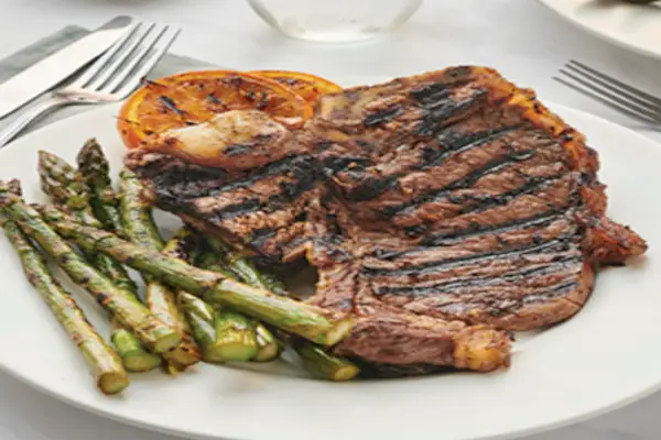 'O livro de receitas Keto Guido' de Vinny Guadagnino está cheio de receitas * ouro *