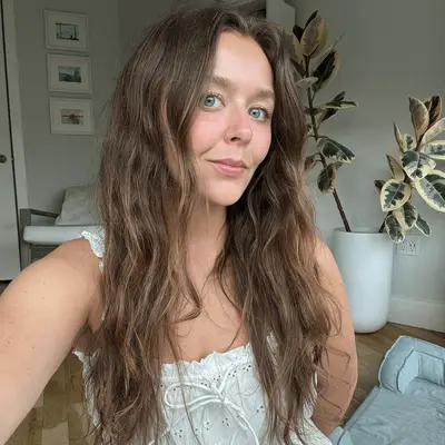 byrdie editor holly rhue