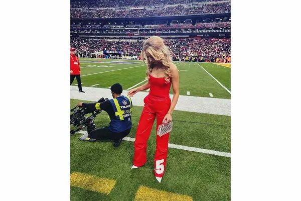 Brittany Mahomes Red Superbowl Outfit