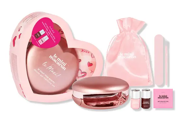 Le Mini Macaron Le Maxi Deluxe Gel Manicure Set