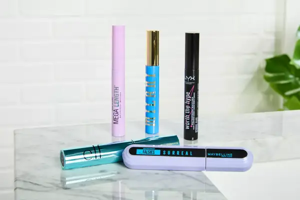 Covergirl Lash Blast Cleantopia Mascara