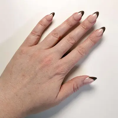 Close-up of MYM Beauty writer Ashley Rebecca