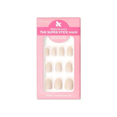 Olive & June Fake Nails in a Short Round, Classic White French