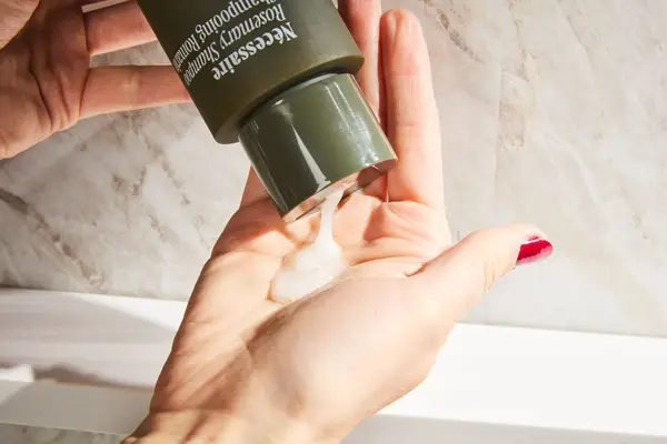 NÃ©cessaire Rosemary Shampoo