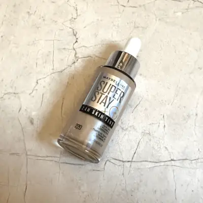 Maybelline's Super Stay Skin odstín je nejlepší vzorec lékárny, který jsem vyzkoušel